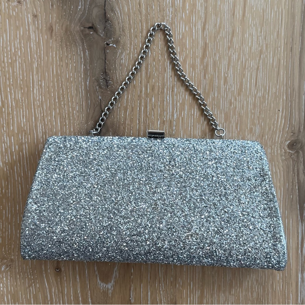 Elegant Silver Glitter Clutch